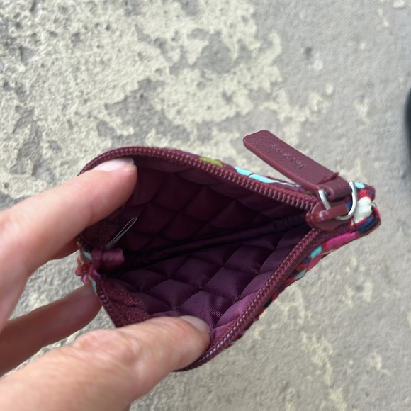 Brand new Vera Bradley coin/money/credit card holder - Picture 9 of 11